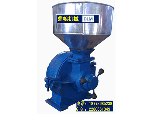 30型磨片式粉碎機(jī)、磨粉機(jī)磨粉機(jī)，磨片式，產(chǎn)量達(dá)1000公斤時,粗細(xì)可調(diào)